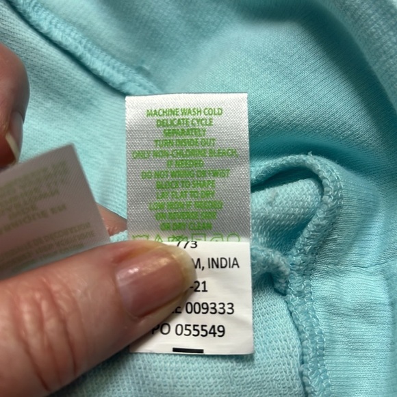 Lilly Pulitzer “Aldean” Bubbly Sweatshirt - Picture 8 of 8